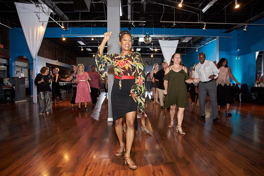 Intermediate group ballroom dance class in Marietta Georgia